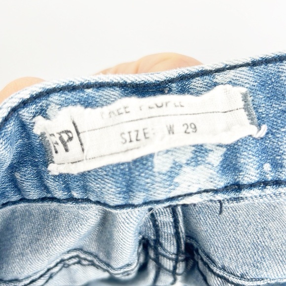 Free People Low Rise Ditzy Floral Print Skinny Leg Jeans size 29 - Picture 10 of 14